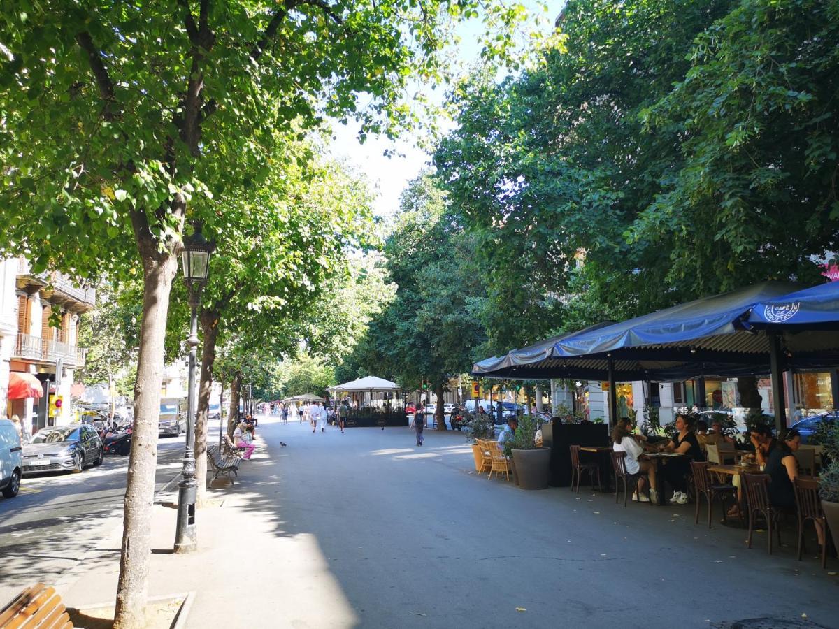 ברצלונה Aparteasy - Eixample Center מראה חיצוני תמונה